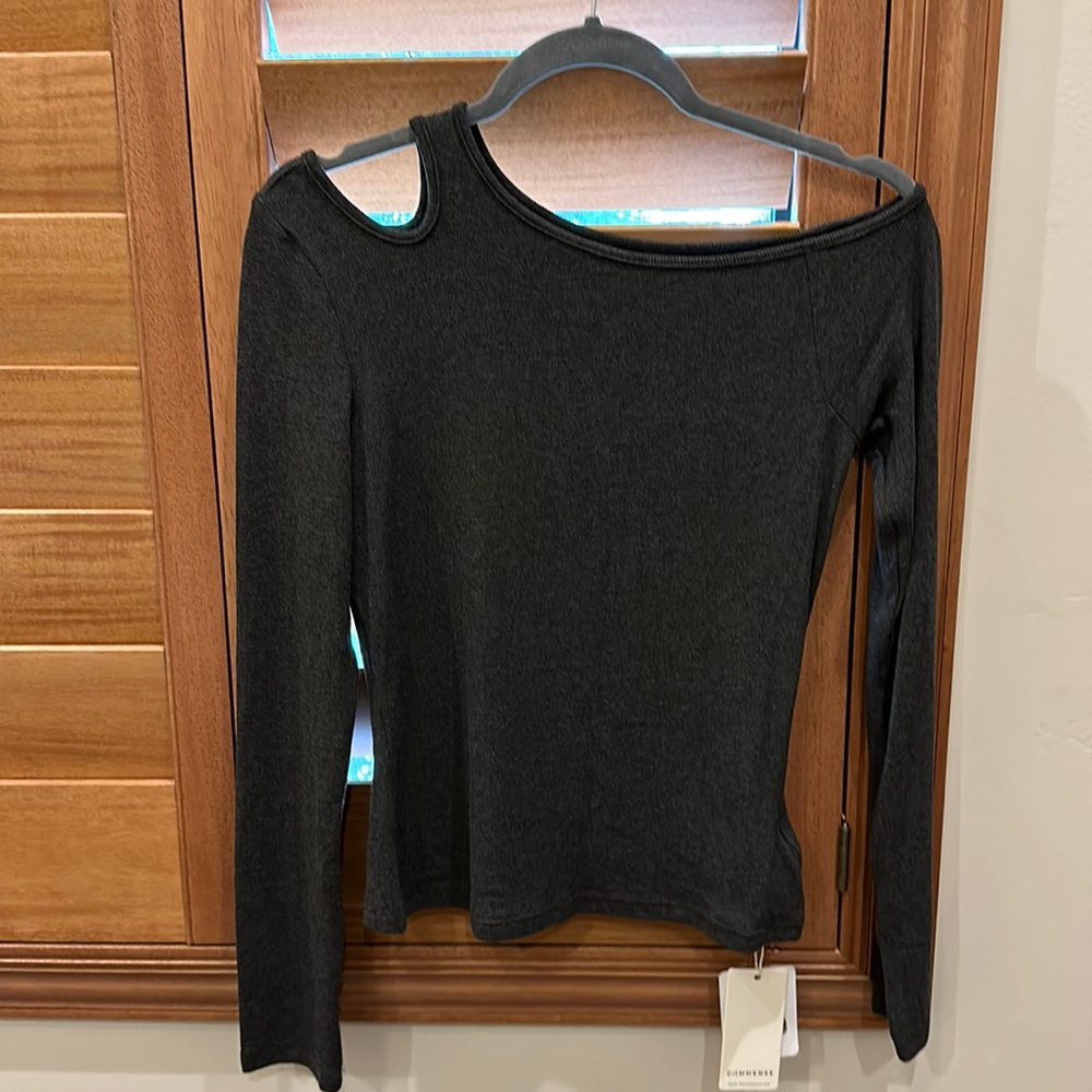 NEW COMMENSE LONG SLEEVE